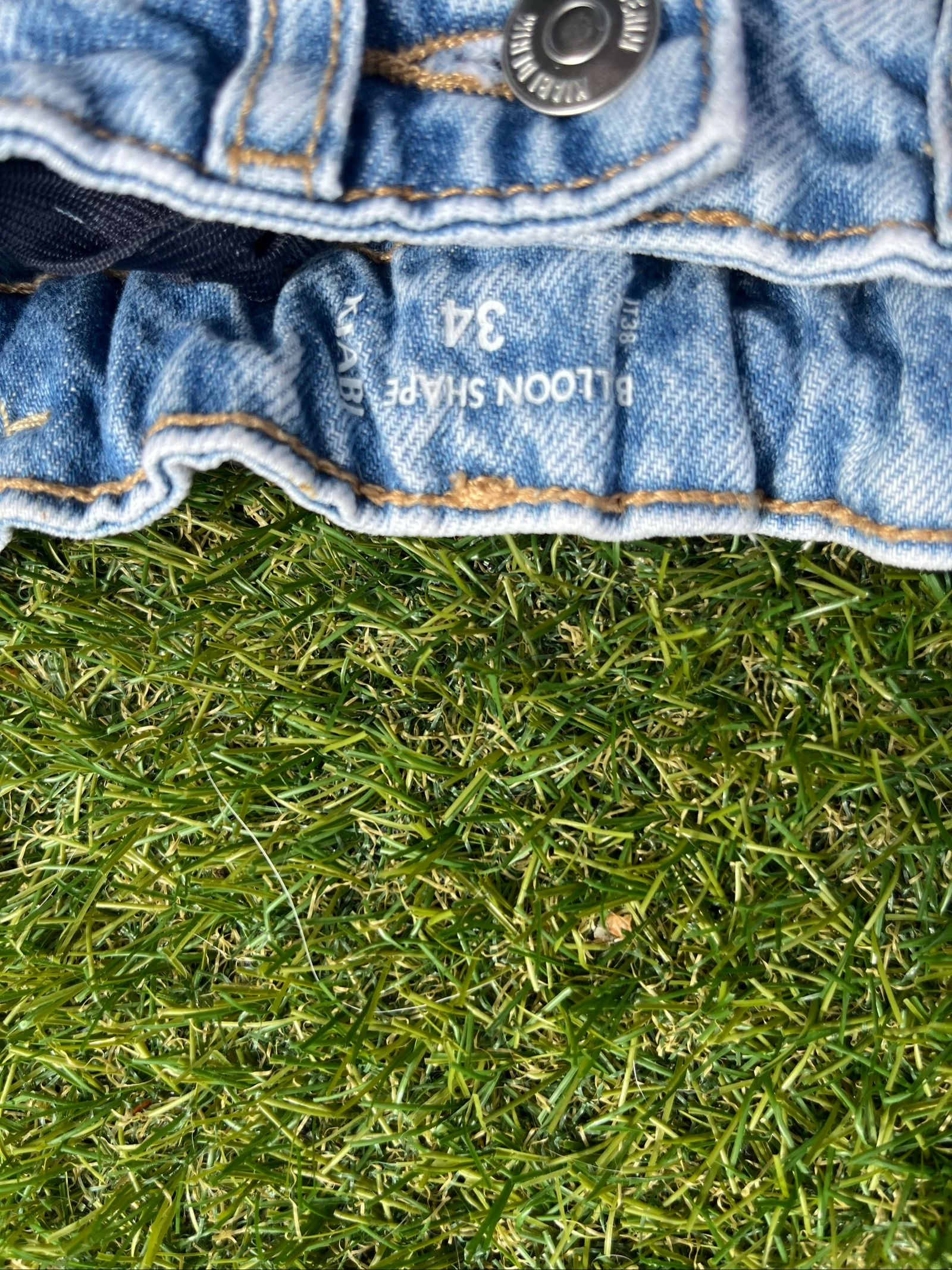 Claire Blue Jeans – photo 2